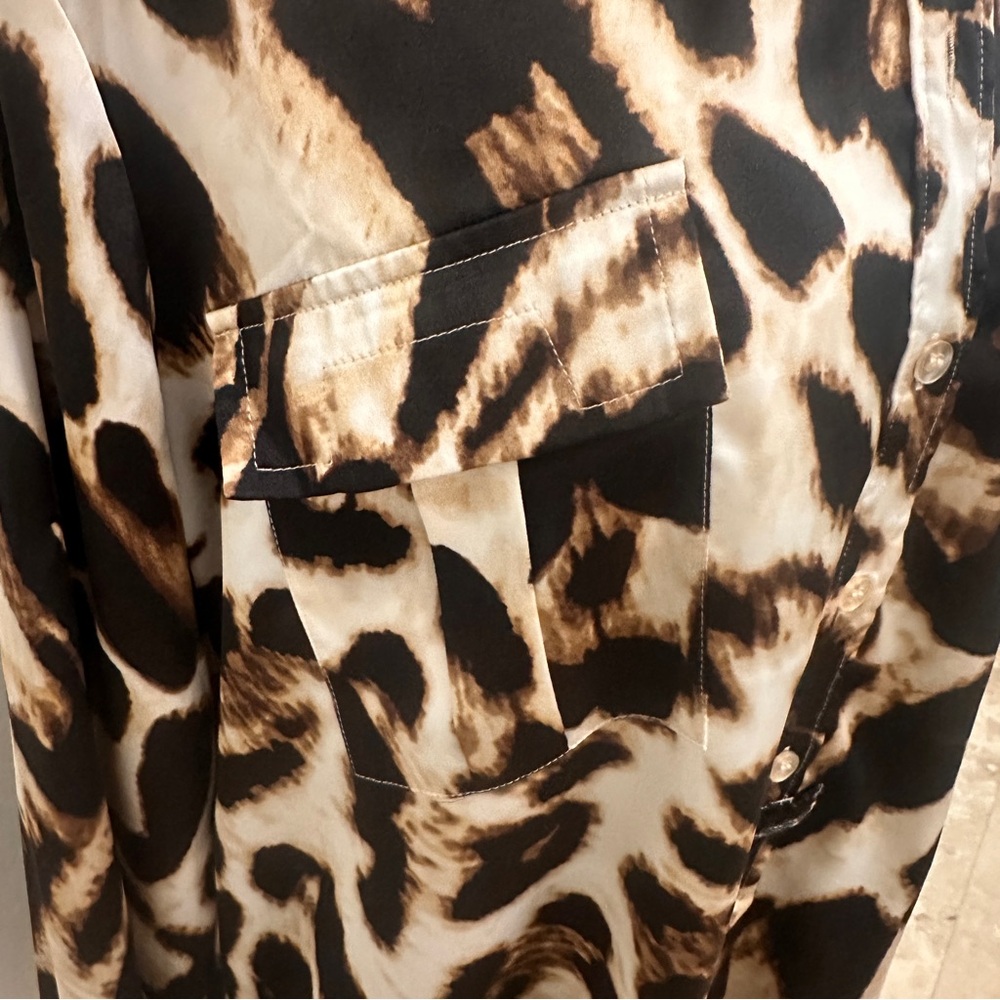 Chicos Leopard Print Satin Tunic Sz 3/XL - Picture 5 of 5